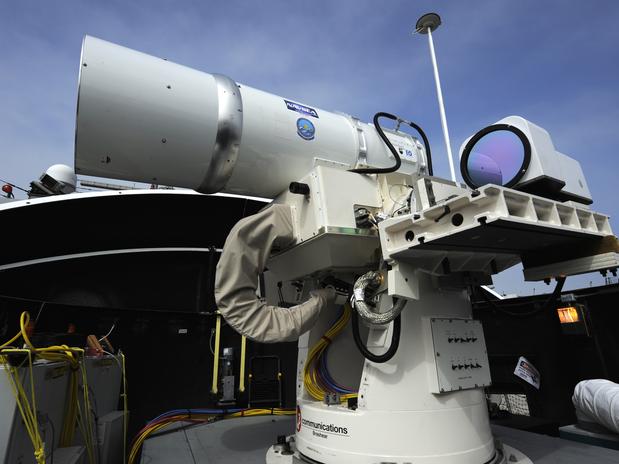 Marinha americana prepara sistema de laser para neutralizar inimigos