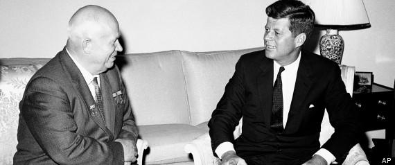 20 de junho de 1963 – Estados Unidos e a União Soviética acertam “linha direta” entre a Casa Branca e o Kremlin