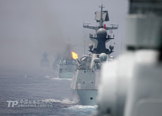 Marinha Russa e Chinesas juntas na “Joint Sea-2013”