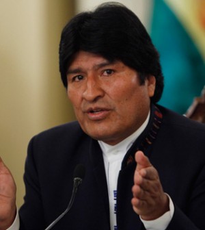 Morales pede desculpas ao Brasil por revista de avião militar em 2011