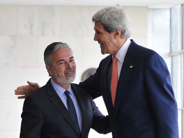 Apesar de pedido de Patriota, Kerry diz que EUA manterão espionagem