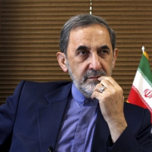 o-iraniano-ali-akbar-velayati-que-aconselha-o-aiatola-ali-khamenei-em-questoes-como-a-atividade-nuclear-1376962568028_300x300