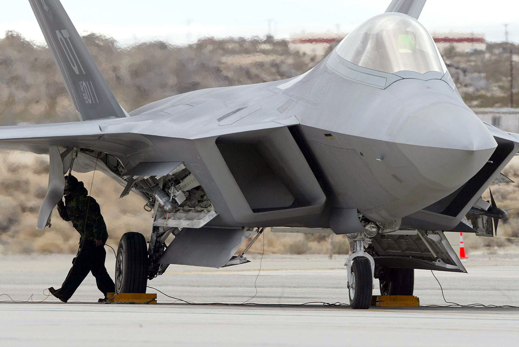 F-22-Raptor.jpg