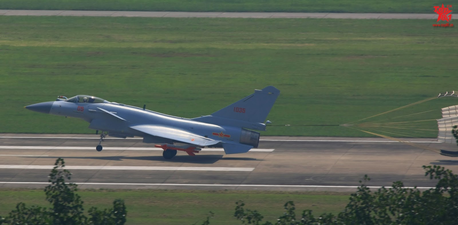 J-10B_with_WS-10A