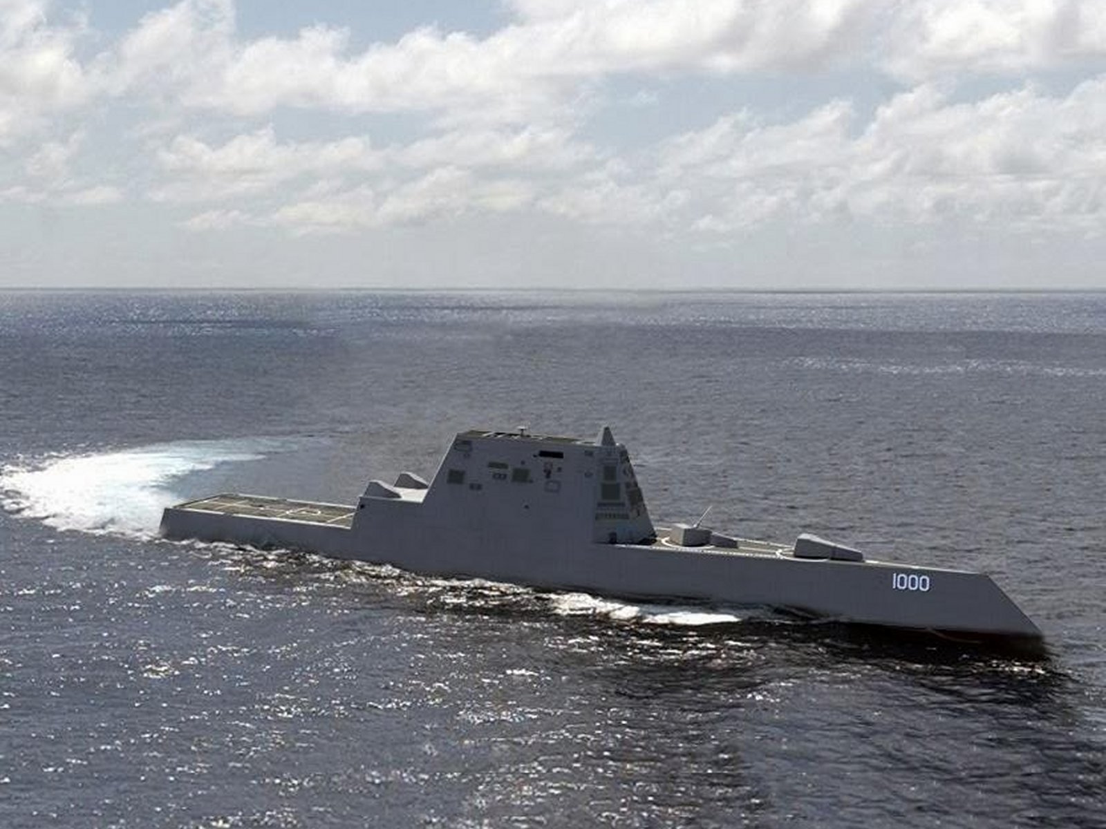 EUA lançam navio de guerra mais caro do mundo