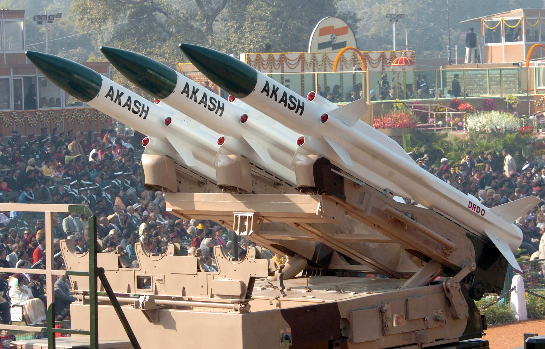 Índia aperfeiçoa seu escudo antiaéreo – Míssil Akash