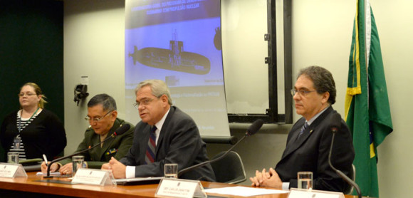 Câmara debate transferência de tecnologia e nacionalização de produtos de defesa