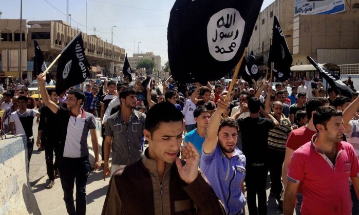 Estado Islâmico tem material radioativo para produzir bomba suja, aponta relatório