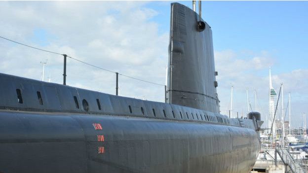 Usado na Guerra Fria, o HMS Alliance tinha 86 metros de comprimento e apenas 5 de largura