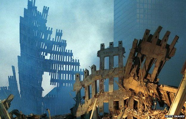Ataque da Al-Qaeda às Torres Gêmeas em Nova York matou quase 3 mil pessoas