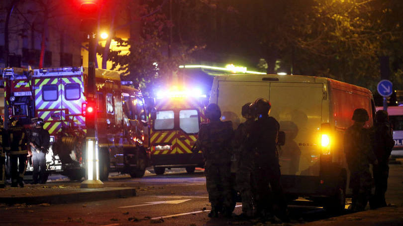 Estado Islâmico reivindica ataques a Paris e avisa: “É só o começo”