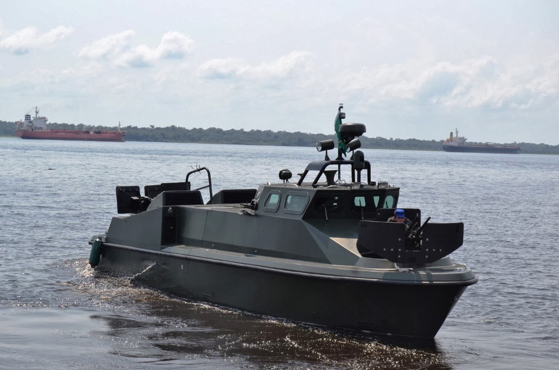Embarcações do Centro de Embarcações do Comando Militar da Amazônia (CECMA)