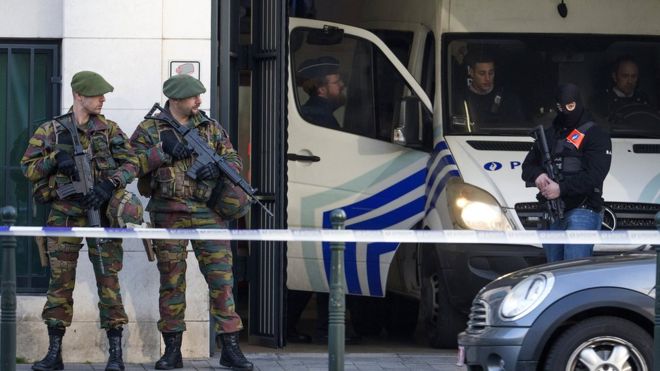 Extremistas planejavam atentado em amistoso entre Brasil e França, diz procurador belga.