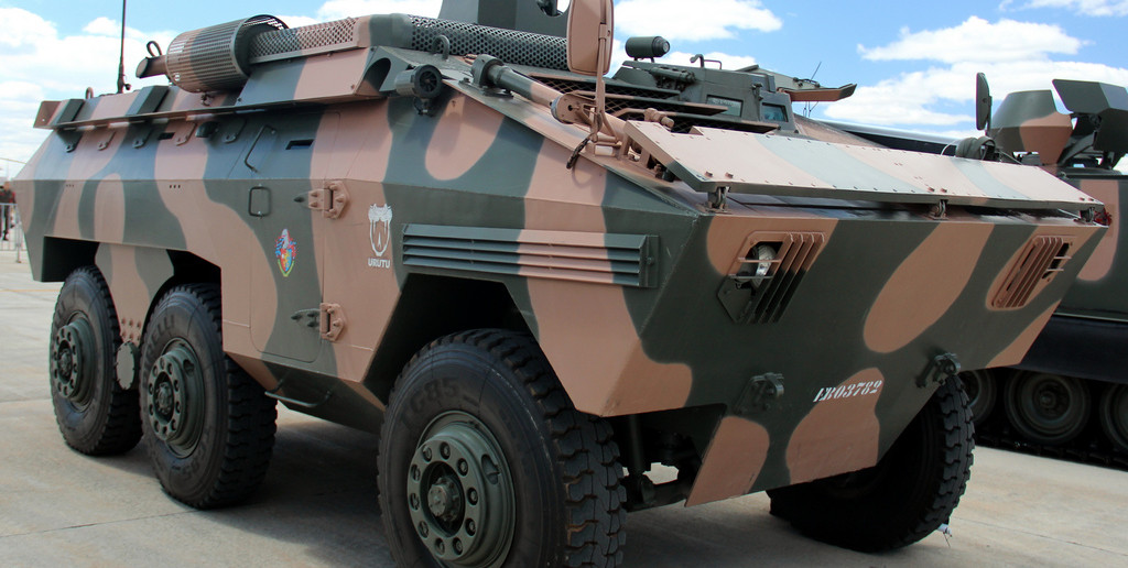 Exército Brasileiro receberá em breve viaturas Engesa EE-11 Urutu modernizadas.