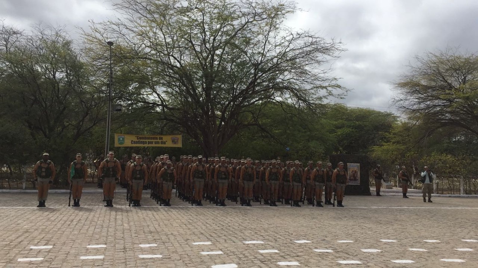 72º Batalhão de Infantaria Motorizado (72 BIMTz) comemora 42 anos de fundação em Petrolina, PE