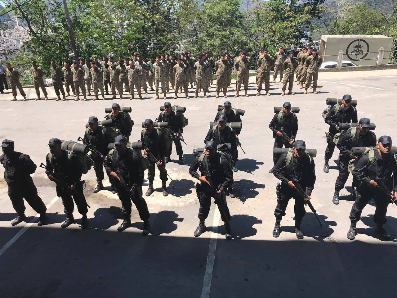 Batalhão de Operações Policiais Especiais (BOPE) do Rio de Janeiro formou seus novos Caveiras.