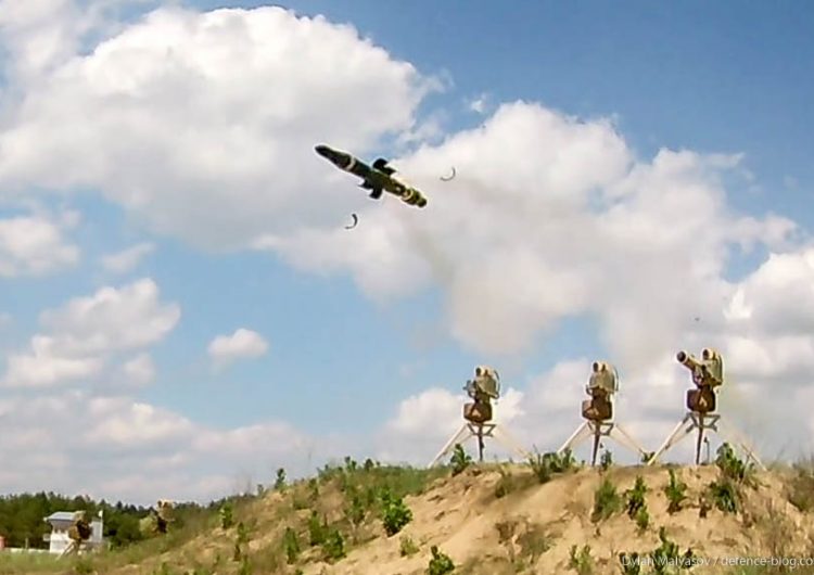 Ucrânia realiza teste de voo bem sucedido do míssil anticarro Skif