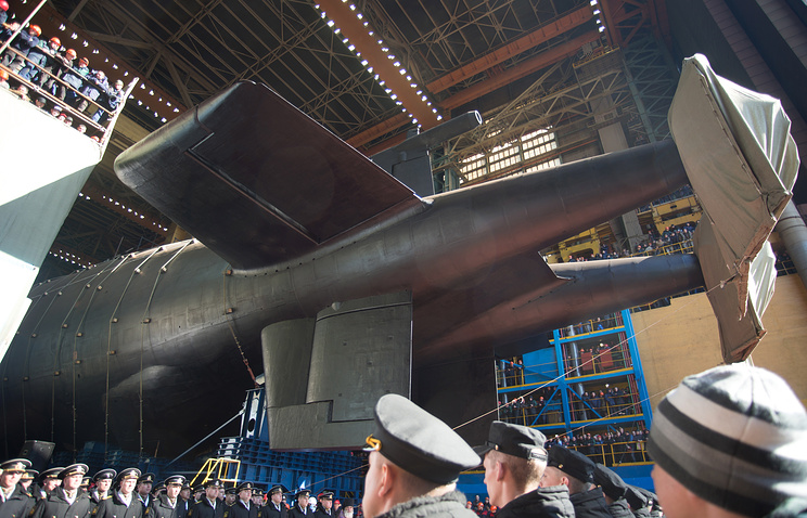Rússia lança o maior submarino do mundo-  Project 09852 KC-139 “Belgorod”  a nave mãe dos submarinos “Poseidon”