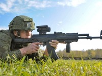 Kalashnikov AK-12  e selecionado como o novo fuzil padrão das Forças Armadas da Russia.