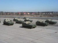 Vídeo: parada de 9 de maio- Vários novos veículos Kurganets-25, Boomerang e Coalition SV são exibidos