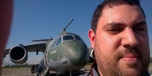 LAAD 2017: Daqui a pouco Luiz Medeiros e Plano Brasil no KC-390 da Embraer